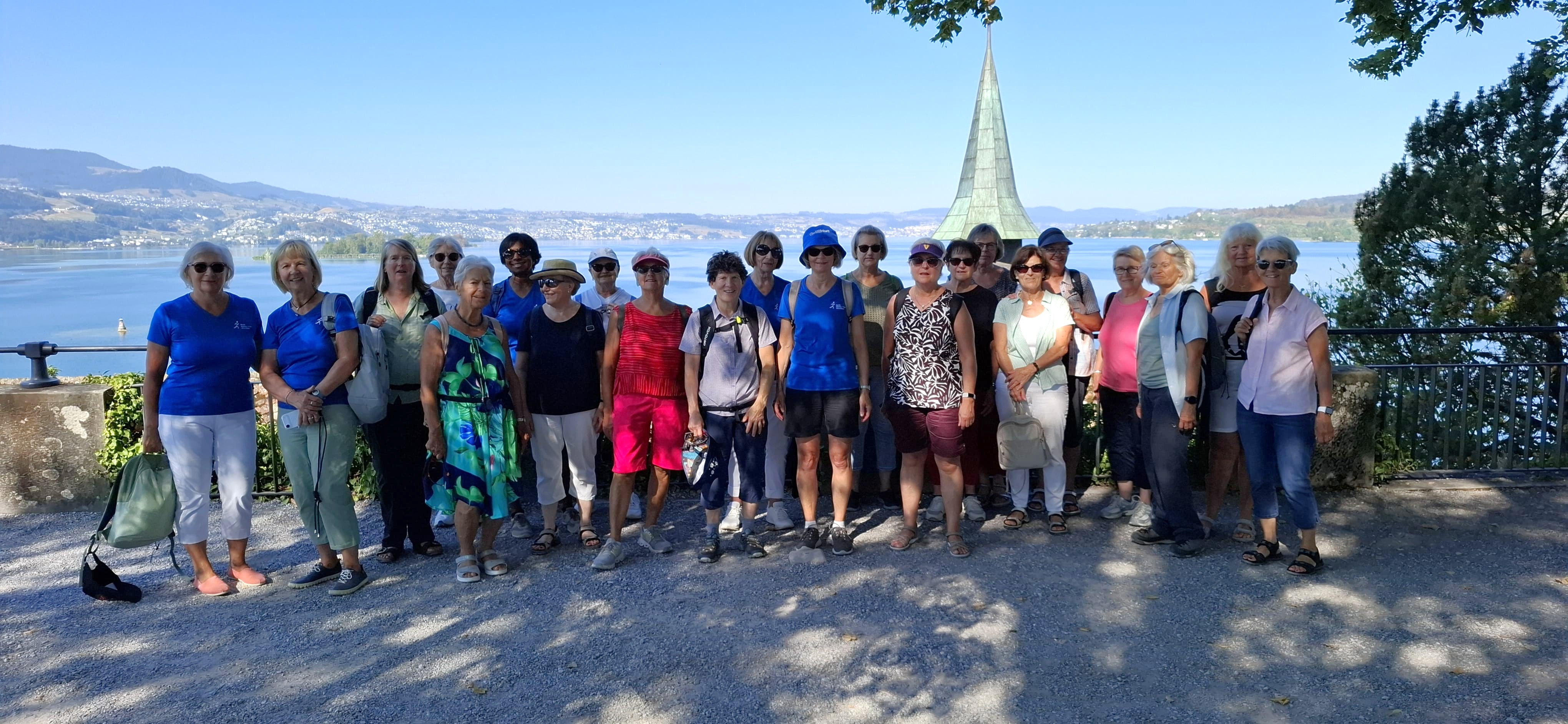 Sturzprävention: Nordic-Walkinggruppe Wittenbach in Rapperswil